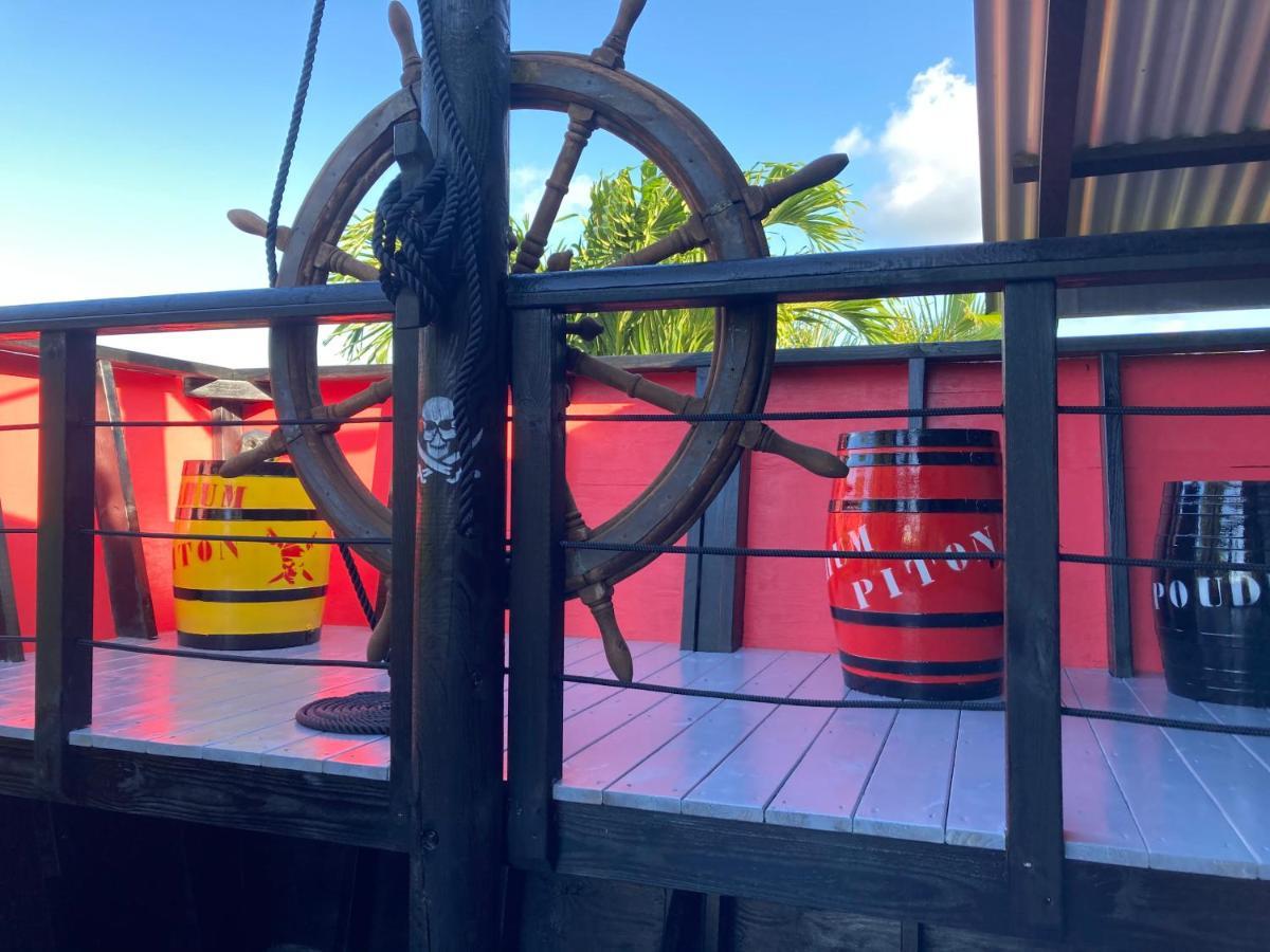 Piton Bungalows Ecolodges デエエ エクステリア 写真