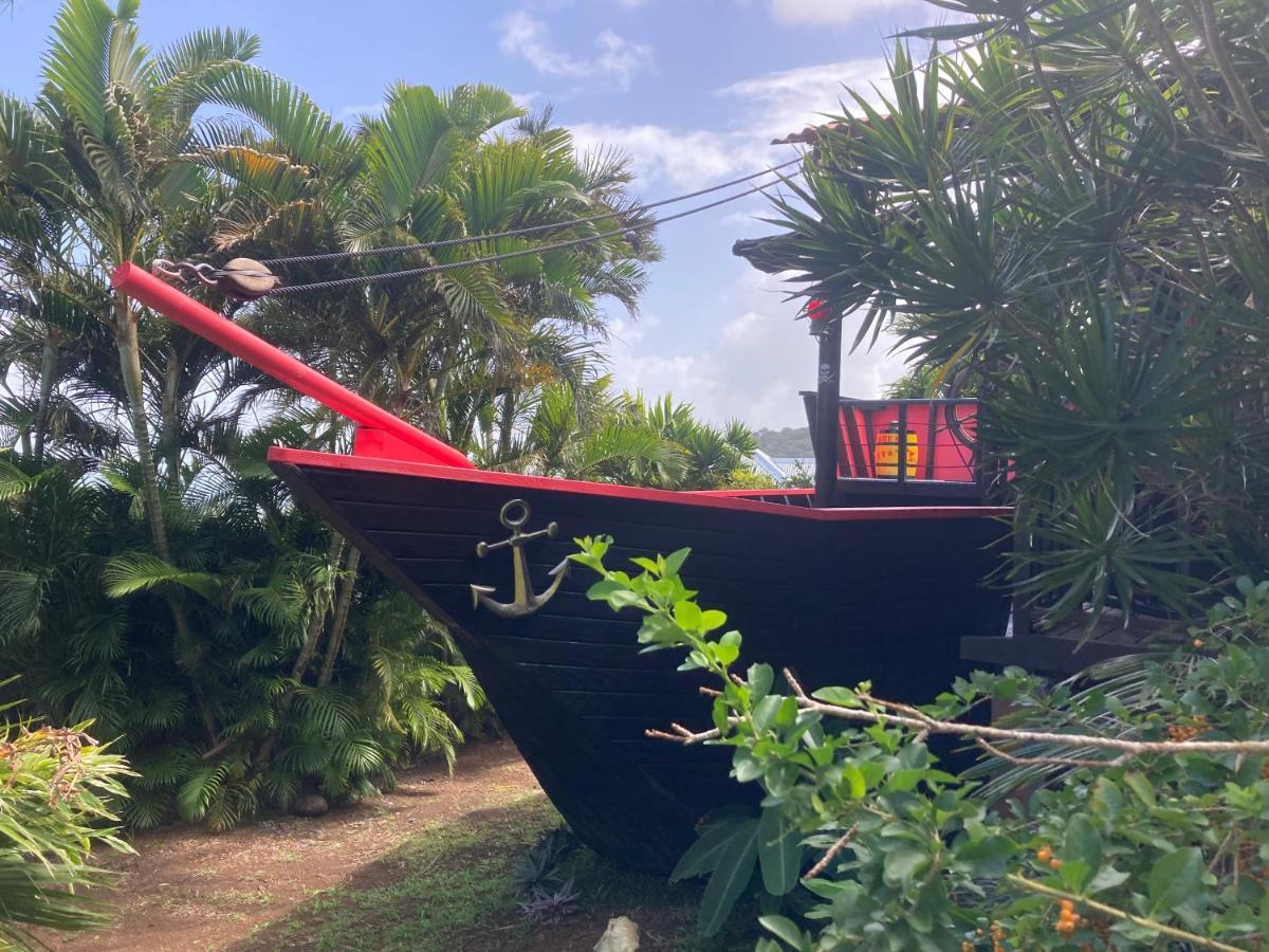 Piton Bungalows Ecolodges デエエ エクステリア 写真